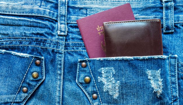 Five good tips on how to protect your wallet from loss and theft - AVIATOR  by EVERMADE WALLETS