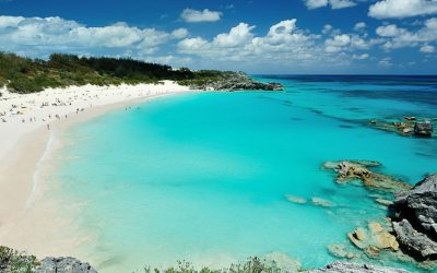 What to Wear in Bermuda: Clothing and Essentials