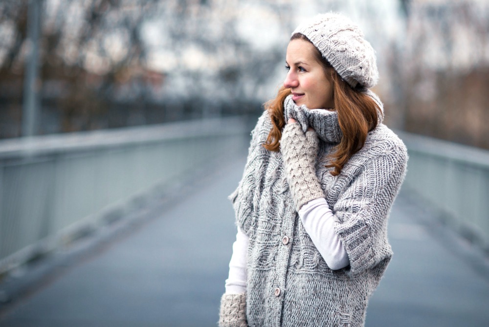 How To Layer Clothes For Cold Weather + Winter Accessory Styling