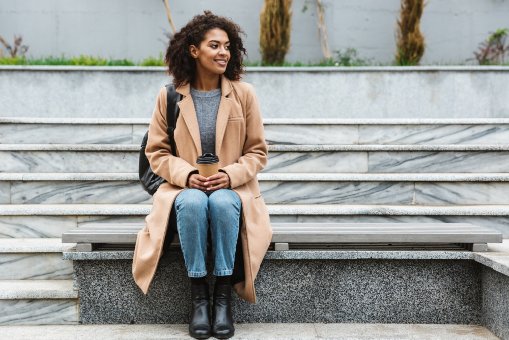 11 Chelsea Boots Women Love for Comfort and Style