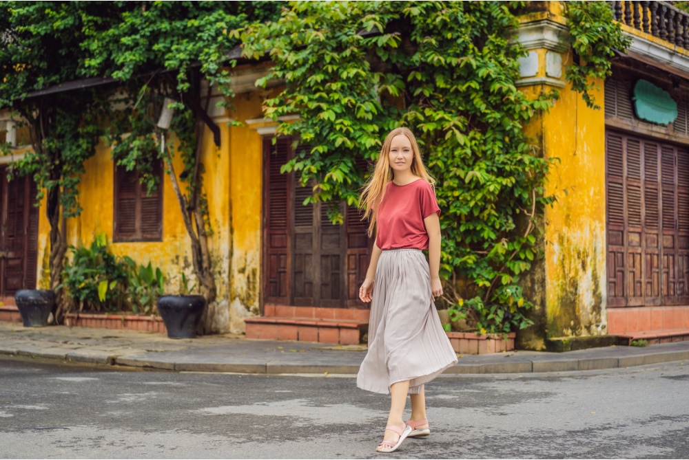 What are the Best Shoes for Travel in Southeast Asia? Find out!